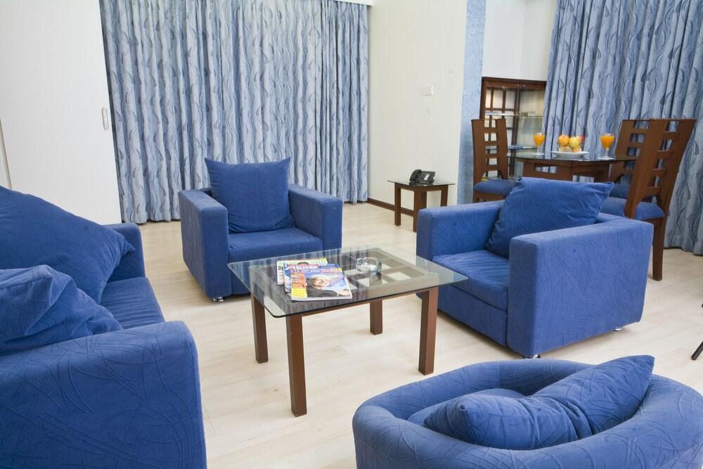 The President Hotel Shivajinagar Πούνε Εξωτερικό φωτογραφία