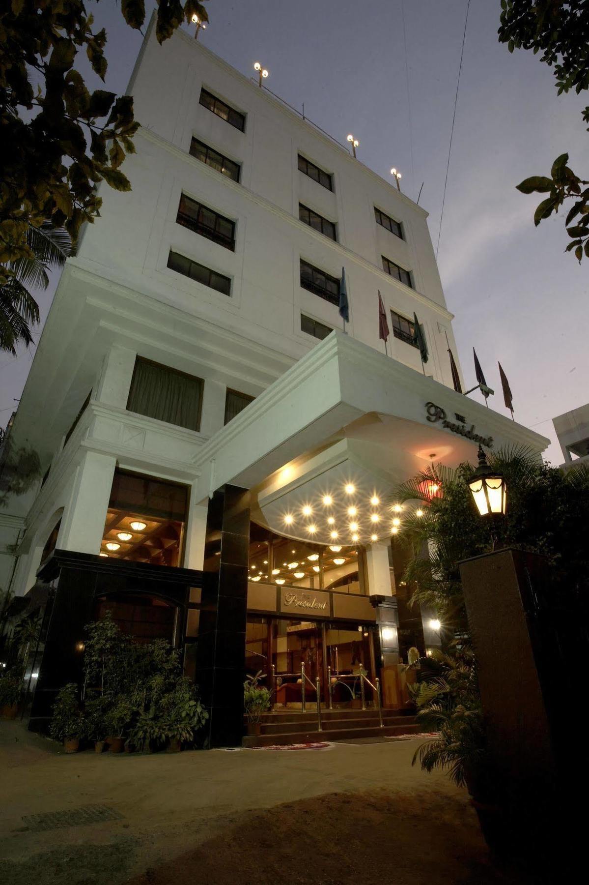 The President Hotel Shivajinagar Πούνε Εξωτερικό φωτογραφία