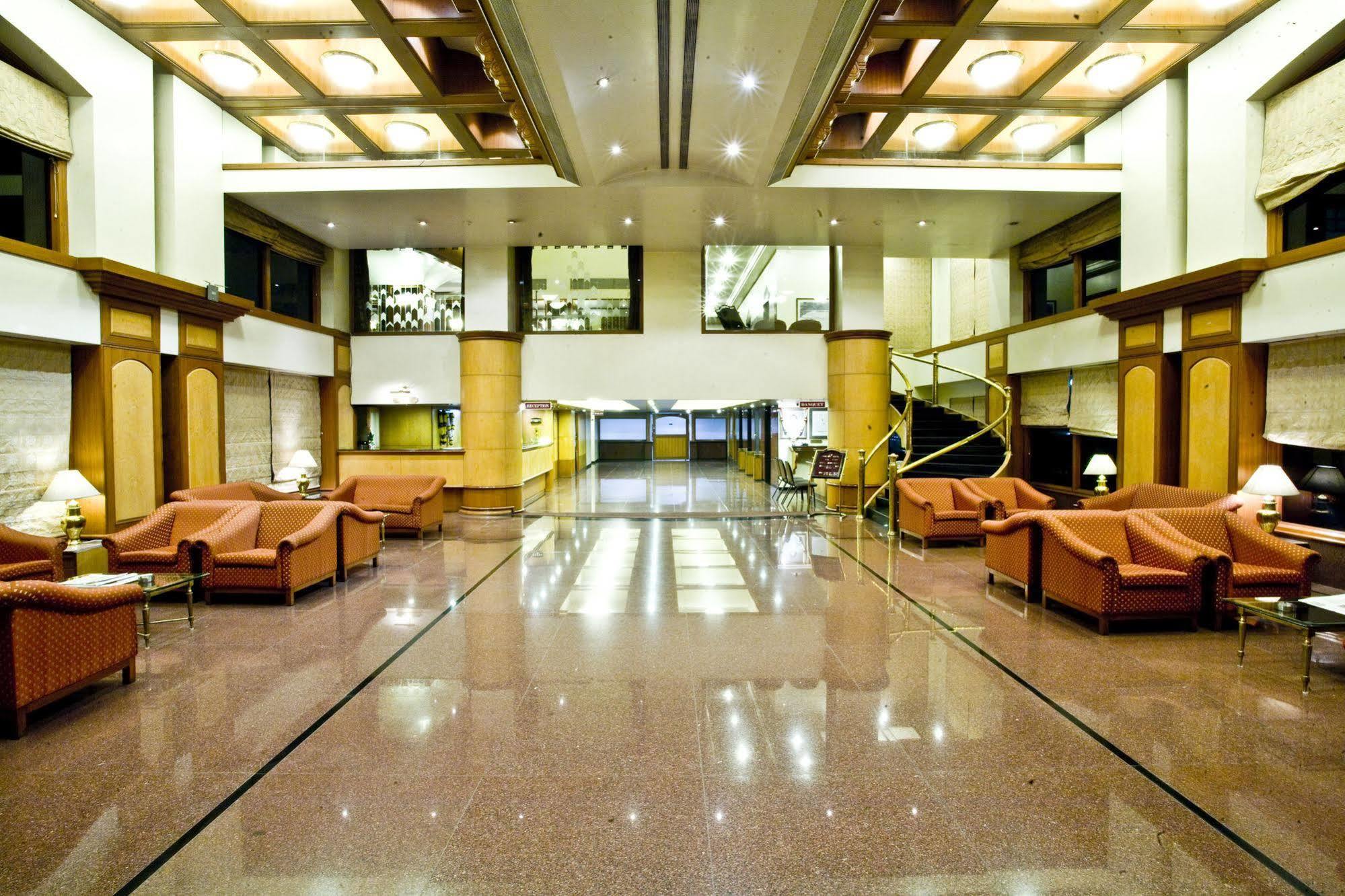The President Hotel Shivajinagar Πούνε Εξωτερικό φωτογραφία