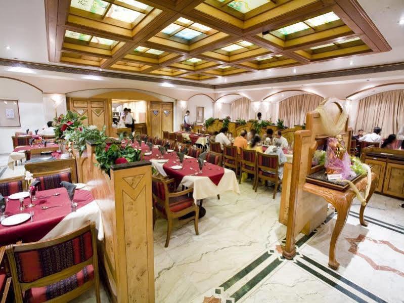 The President Hotel Shivajinagar Πούνε Εξωτερικό φωτογραφία