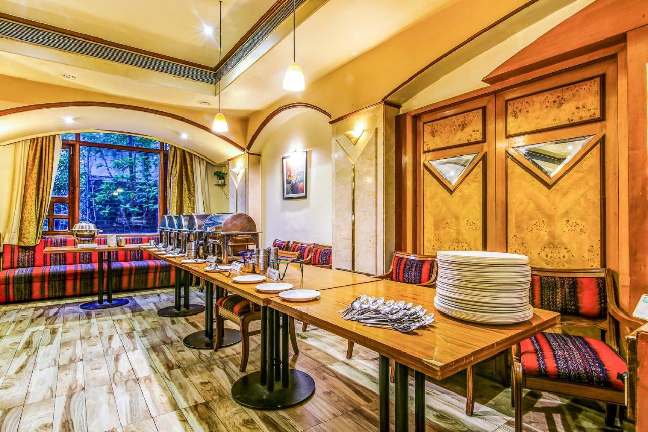 The President Hotel Shivajinagar Πούνε Εξωτερικό φωτογραφία