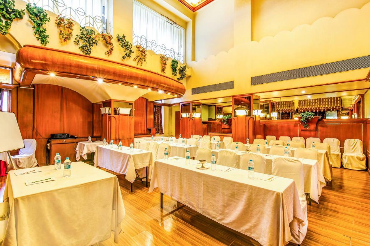 The President Hotel Shivajinagar Πούνε Εξωτερικό φωτογραφία